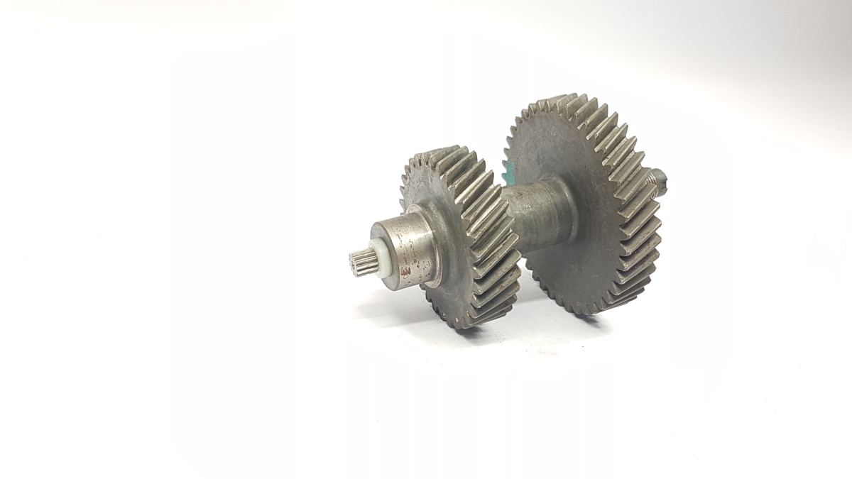 Вал раздаточной коробки промежуточный 2123 АЗ